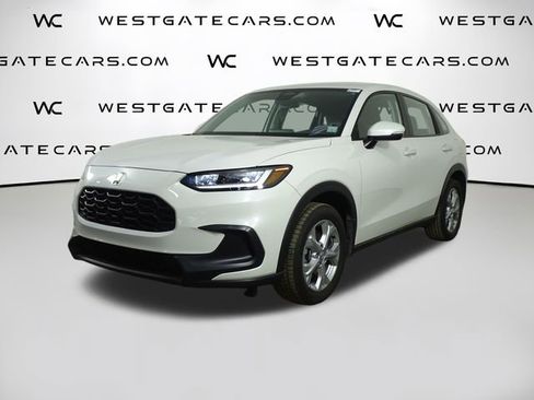 Used 2025 Honda HR-V LX image 1