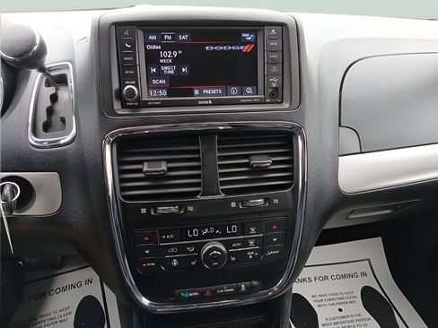 Used 2019 Dodge Grand Caravan GT FWD image 13
