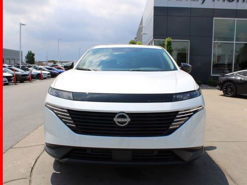 New 2025 Nissan Murano SL image 2