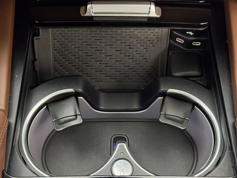 Used 2024 Mercedes-Benz GLS 63 AMG AMG GLS 63 image 43