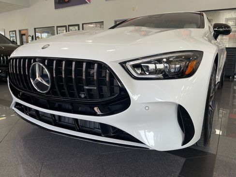 Used 2025 Mercedes-Benz AMG GT 63 image 11