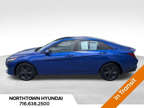 Certified 2023 Hyundai Elantra SEL FWD image 3