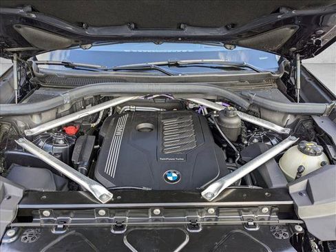 Used 2022 BMW X5 xDrive40i w/ Premium Package image 26