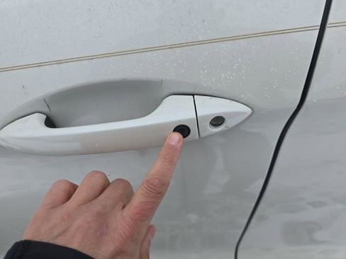 Used 2017 Honda Pilot EX image 26