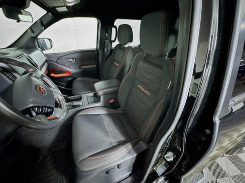 Used 2023 Nissan Frontier PRO-4X w/ Pro Convenience Package AWD/4WD image 18