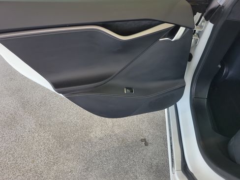 Used 2021 Tesla Model S Long Range Plus AWD/4WD image 11