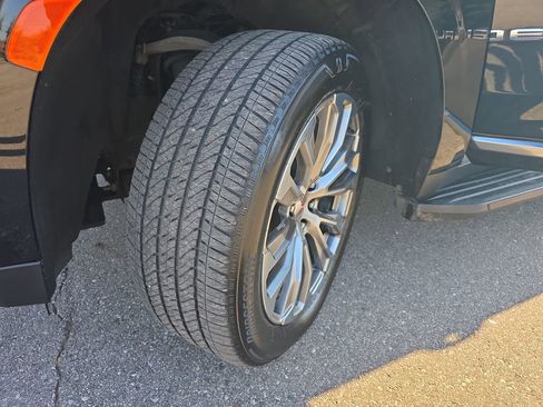 Certified 2022 GMC Yukon Denali AWD/4WD image 34