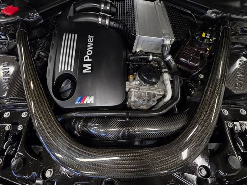 Used 2015 BMW M3 RWD image 3