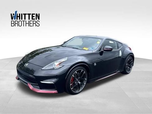 Used 2016 Nissan 370Z NISMO RWD image 1