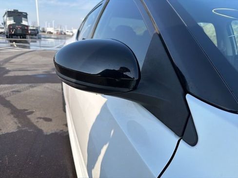 Used 2023 Nissan Sentra SR w/ Midnight Edition Package image 6