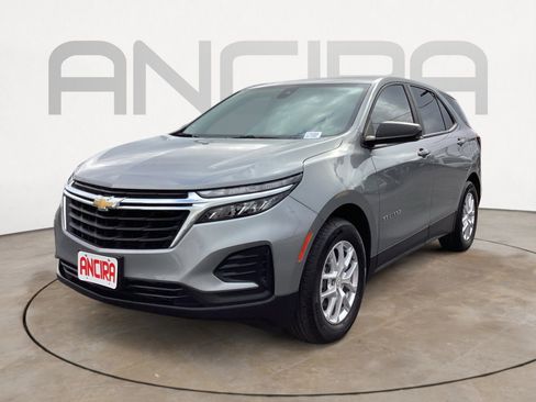 Used 2024 Chevrolet Equinox LS w/ Driver Confidence II Package image 9