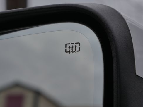 Used 2018 Jeep Grand Cherokee Limited image 40