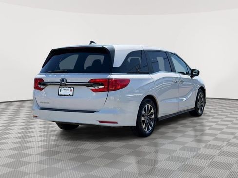 Used 2024 Honda Odyssey EX-L image 5