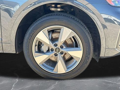 Used 2024 Audi Q5 2.0T Premium AWD/4WD image 34