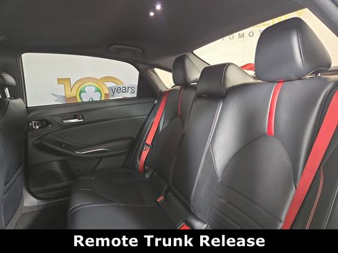 Used 2020 Toyota Avalon TRD image 12