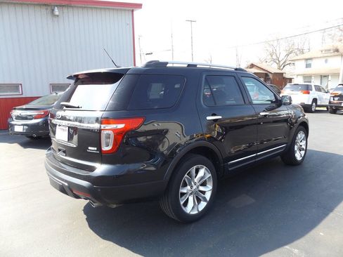 Used 2013 Ford Explorer XLT image 7