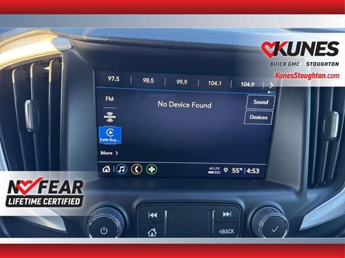 Used 2024 GMC Terrain SLT image 29