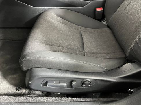 Certified 2024 Honda Accord EX image 11