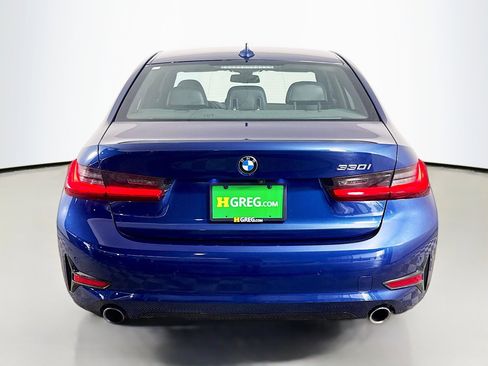 Used 2022 BMW 330i Sedan w/ Premium Package 2 RWD image 8