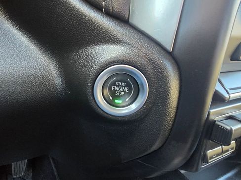 Used 2021 Chevrolet Silverado 1500 LT Trail Boss w/ Convenience Package II image 24