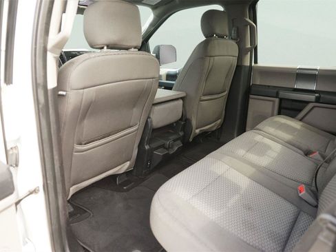 Used 2018 Ford F150 XLT w/ Equipment Group 302A Luxury AWD/4WD image 11