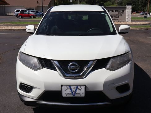 Used 2015 Nissan Rogue S AWD/4WD image 12