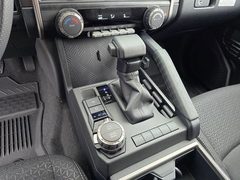 New 2026 Toyota 4Runner SR5 image 10