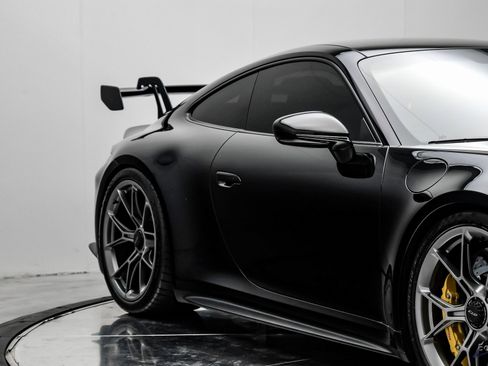 Used 2022 Porsche 911 GT3 image 24
