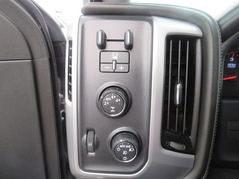 Used 2016 GMC Sierra 1500 SLT w/ SLT Premium Package AWD/4WD image 12