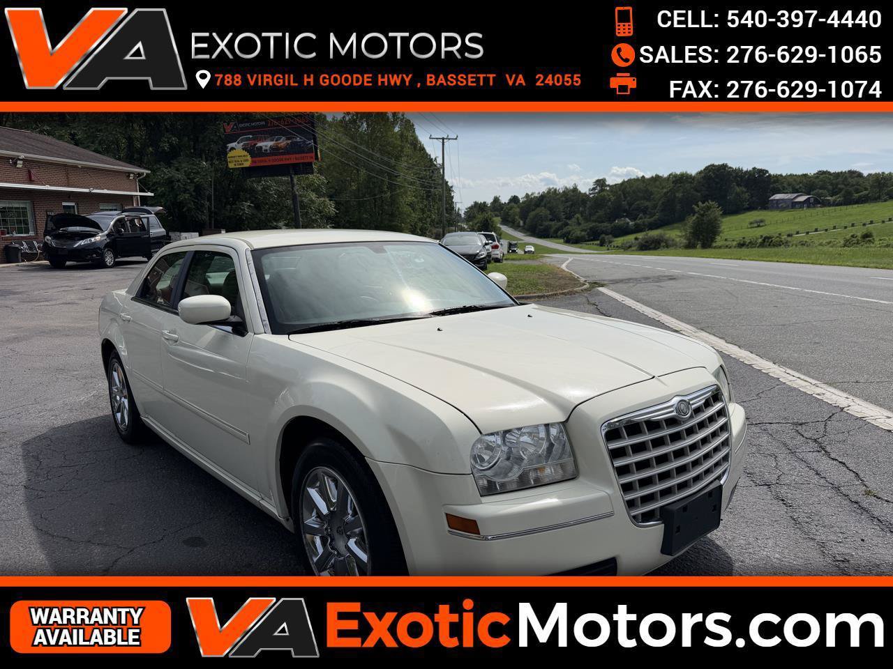Used 2007 Chrysler 300 Touring L RWD image 1
