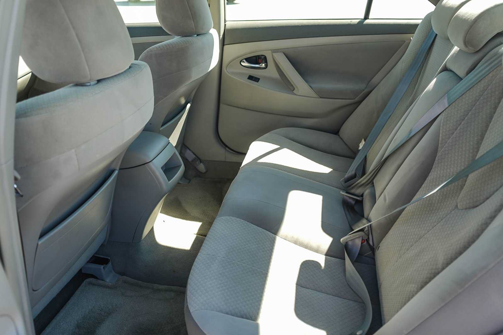 Used 2007 Toyota Camry LE FWD image 20