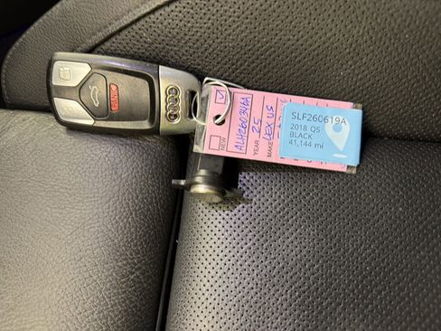 Used 2018 Audi Q5 Prestige w/ Prestige Package AWD/4WD image 29