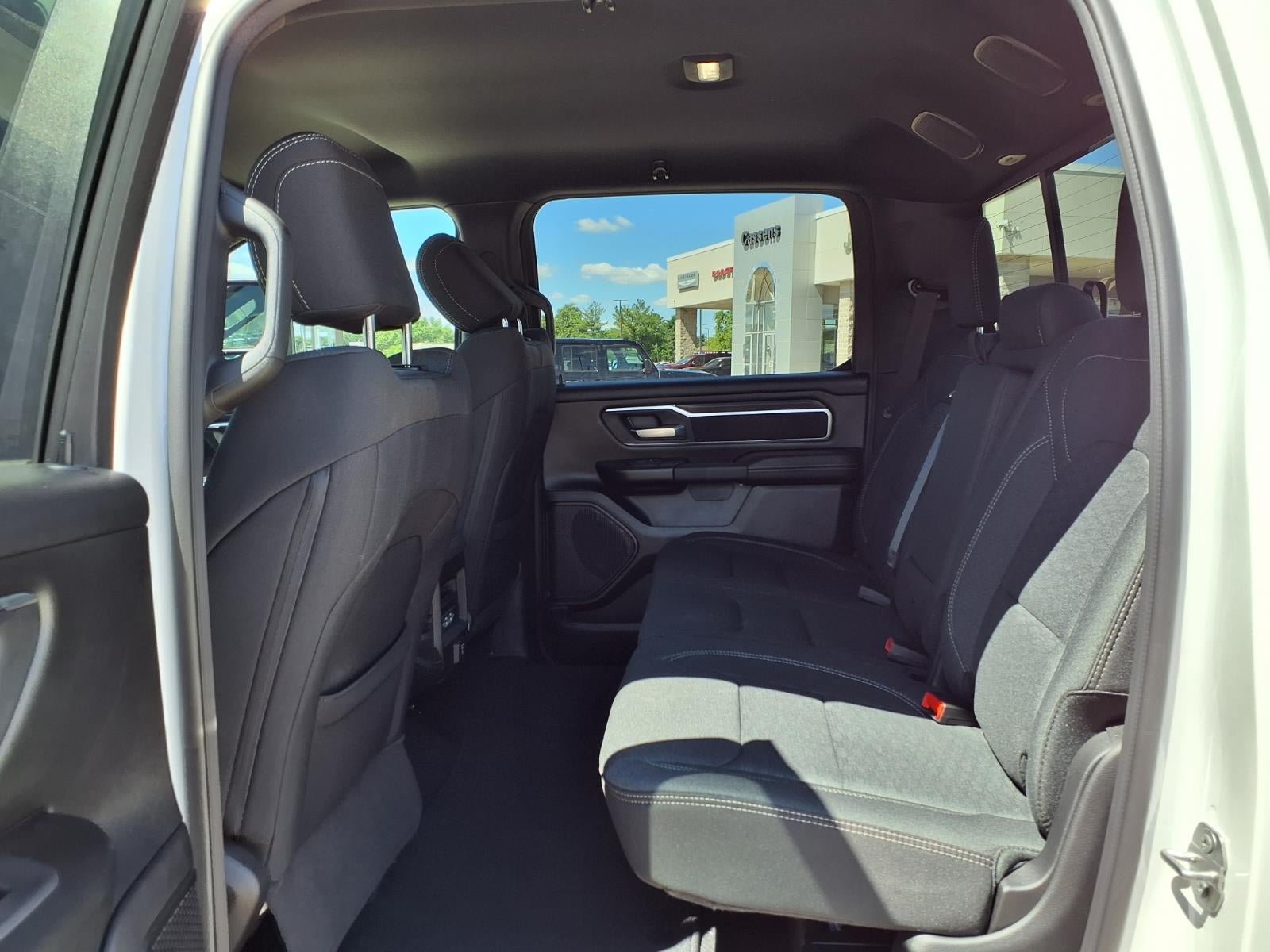Used 2025 RAM 1500 Big Horn AWD/4WD image 31