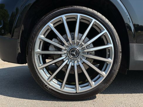 Used 2024 Mercedes-Benz GLA 35 AMG 4MATIC image 9