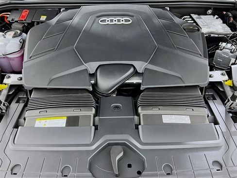 New 2026 Audi Q8 Premium Plus image 32