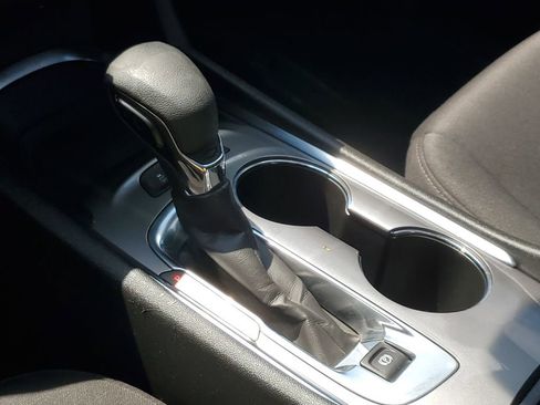 Used 2024 Chevrolet Malibu LT FWD image 34