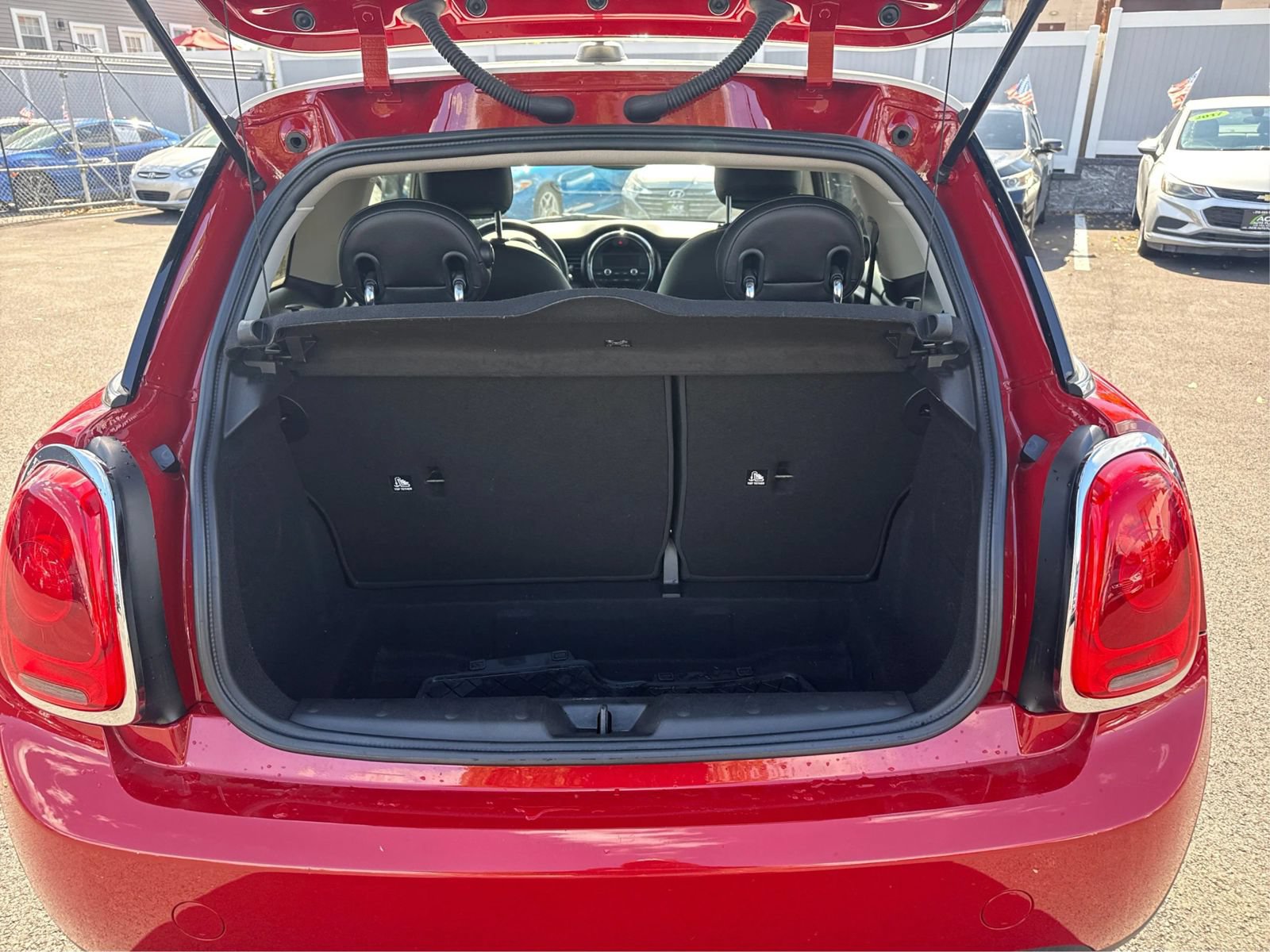 Used 2016 MINI Cooper 2-Door Hardtop FWD image 12