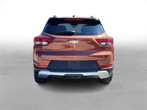 Certified 2021 Chevrolet TrailBlazer LT w/ Convenience Package image 5