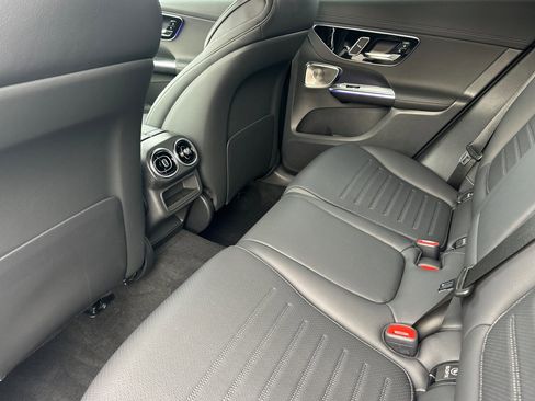 New 2026 Mercedes-Benz GLC 300 4MATIC image 12