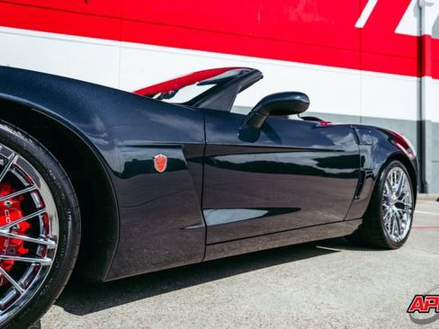 Used 2013 Chevrolet Corvette 427 w/ 1SB Preferred Equipment Group RWD image 30
