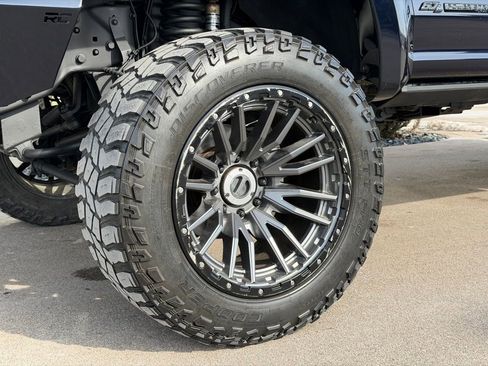 Used 2021 Ford F250 Lariat w/ Lariat Ultimate Package image 27