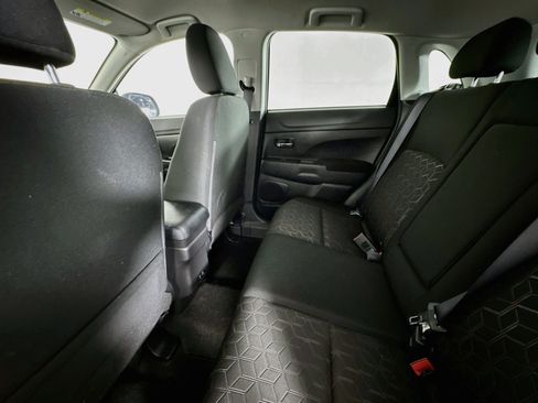 Used 2023 Mitsubishi Outlander Sport ES AWD/4WD image 22