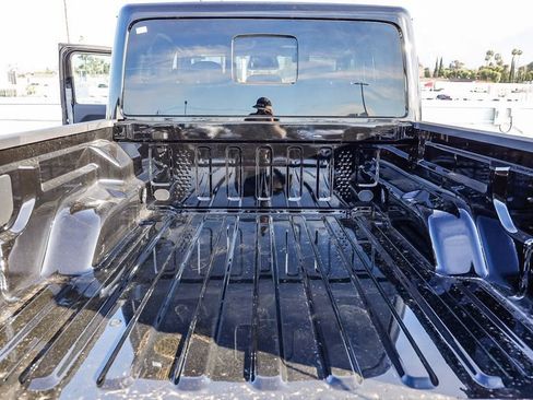 New 2026 Jeep Gladiator Rubicon image 31