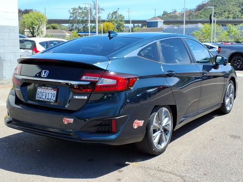 Used 2018 Honda Clarity Plug-In Hybrid image 4