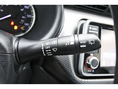 Used 2020 Nissan Kicks S FWD image 16
