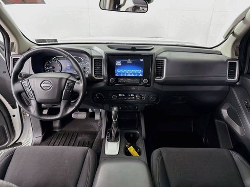 Used 2023 Nissan Frontier SV w/ Technology Package AWD/4WD image 26