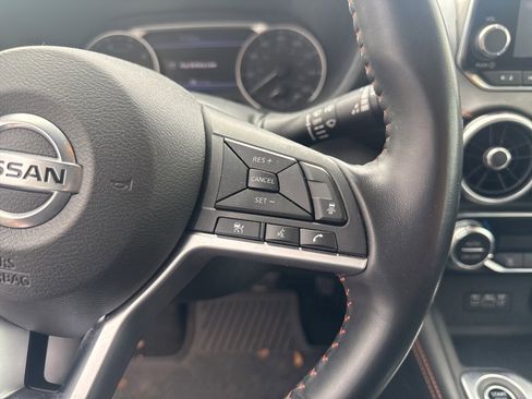 Used 2020 Nissan Sentra SR w/ Electronics Package image 10