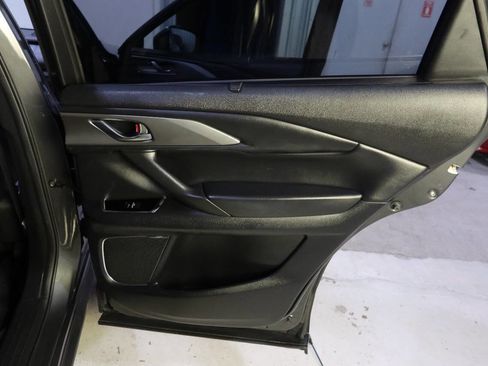 Used 2019 MAZDA CX-9 Touring w/ Touring Premium Package image 31