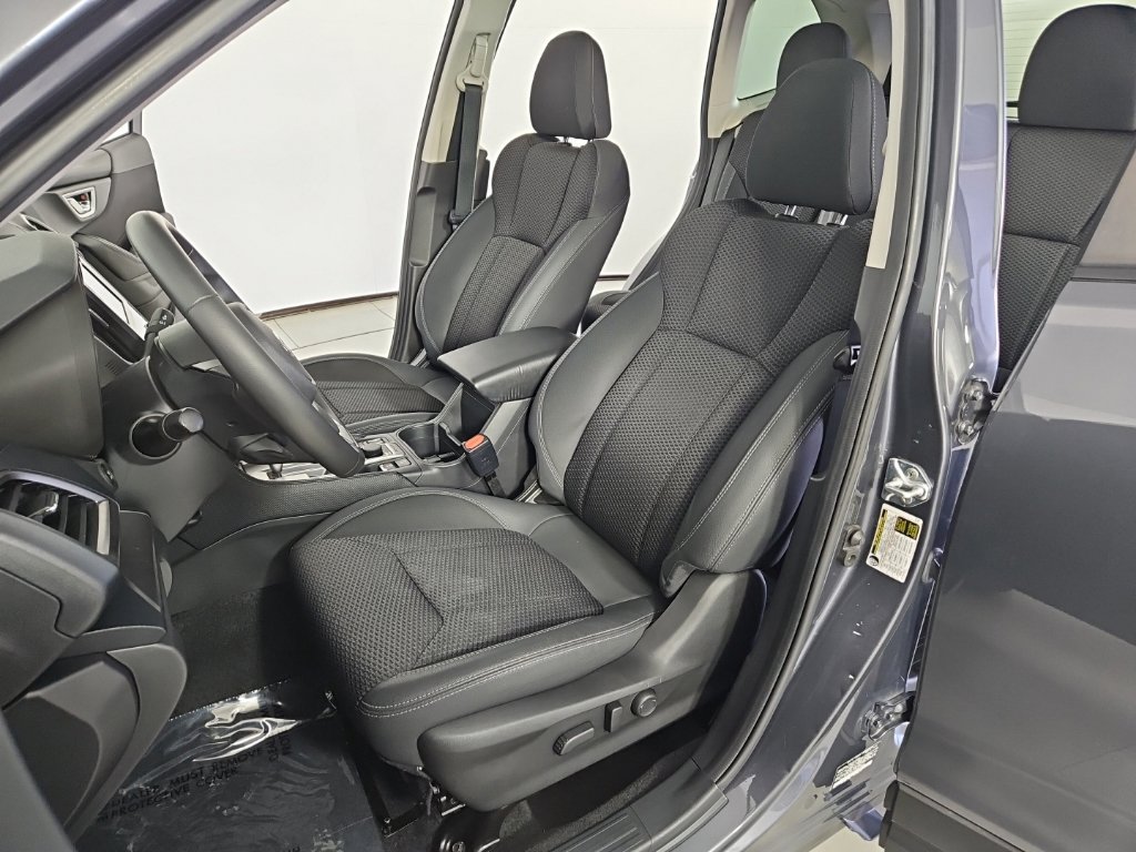 Certified 2024 Subaru Forester Premium AWD/4WD image 22