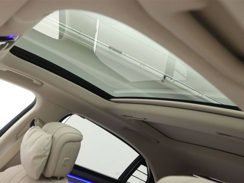 New 2026 Mercedes-Benz S 500 4MATIC image 14